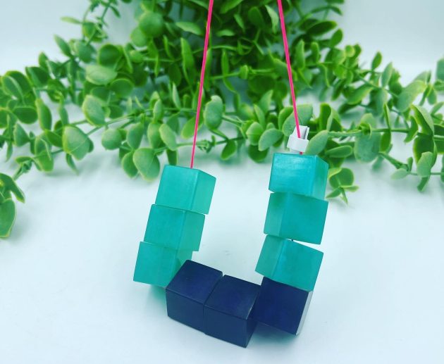 adventures in resin bead necklace